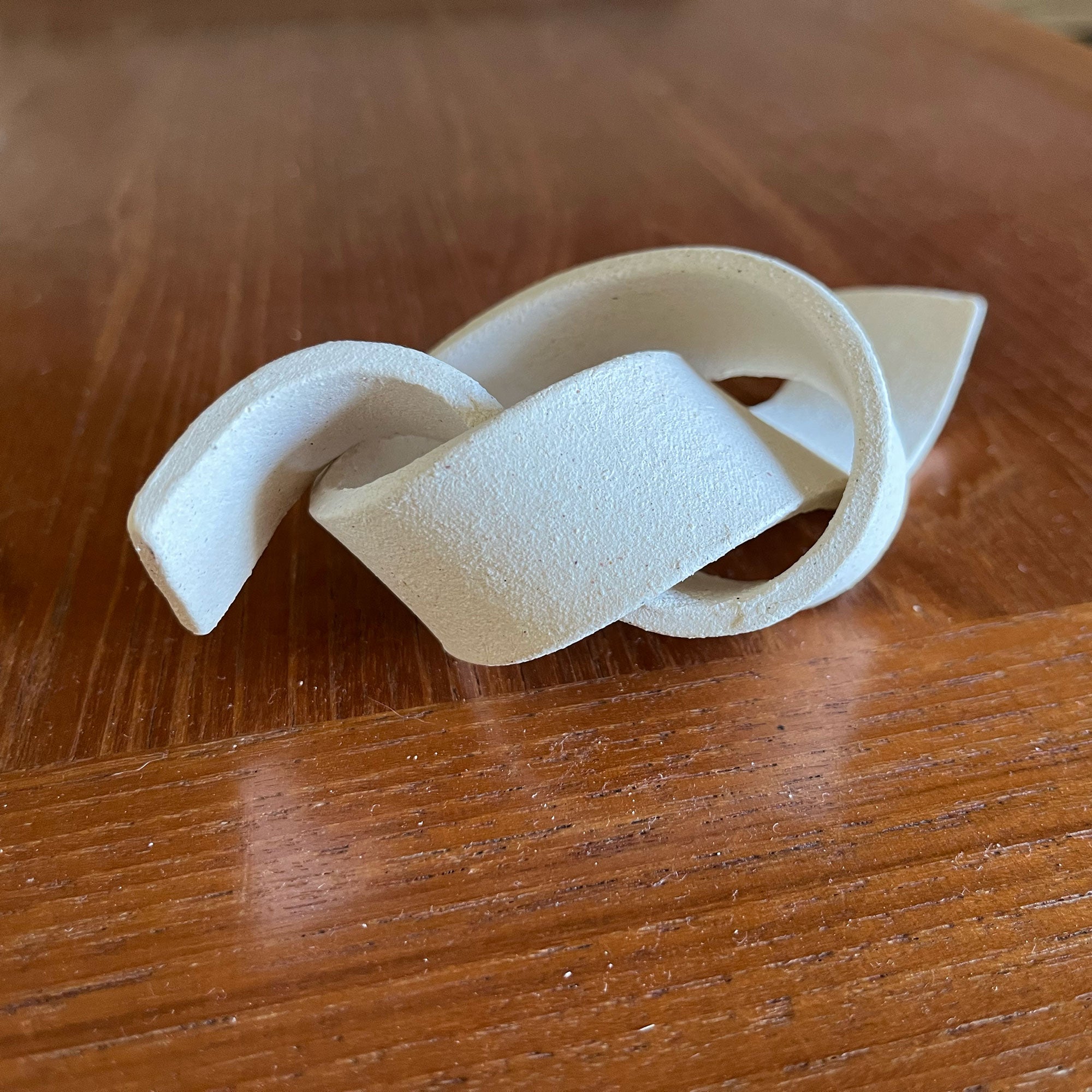 ribbonknot-xs-2 Extra Small Ribbon Knot Sculpture - Image 1