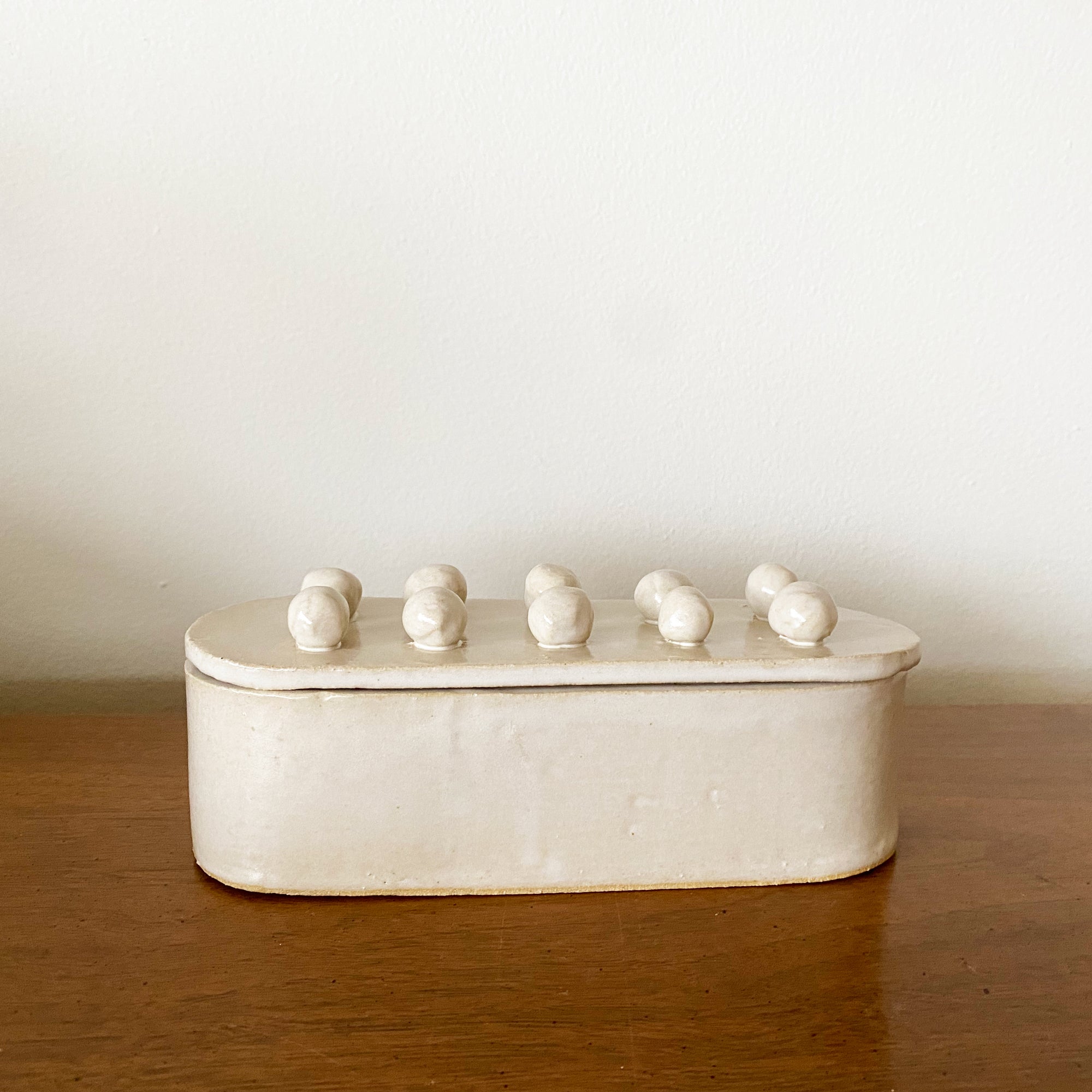 salto-bobblebox-1 Pill Shaped Box - Bobble Edition - Image 1