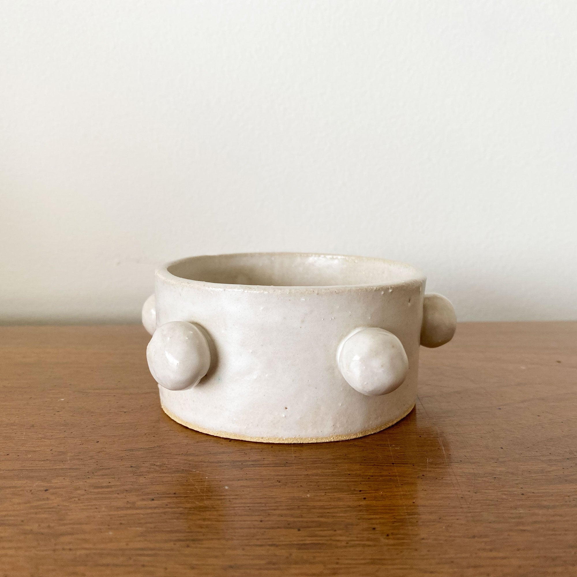 salto-bobbledish1 Bobble Dish - White - Image 1