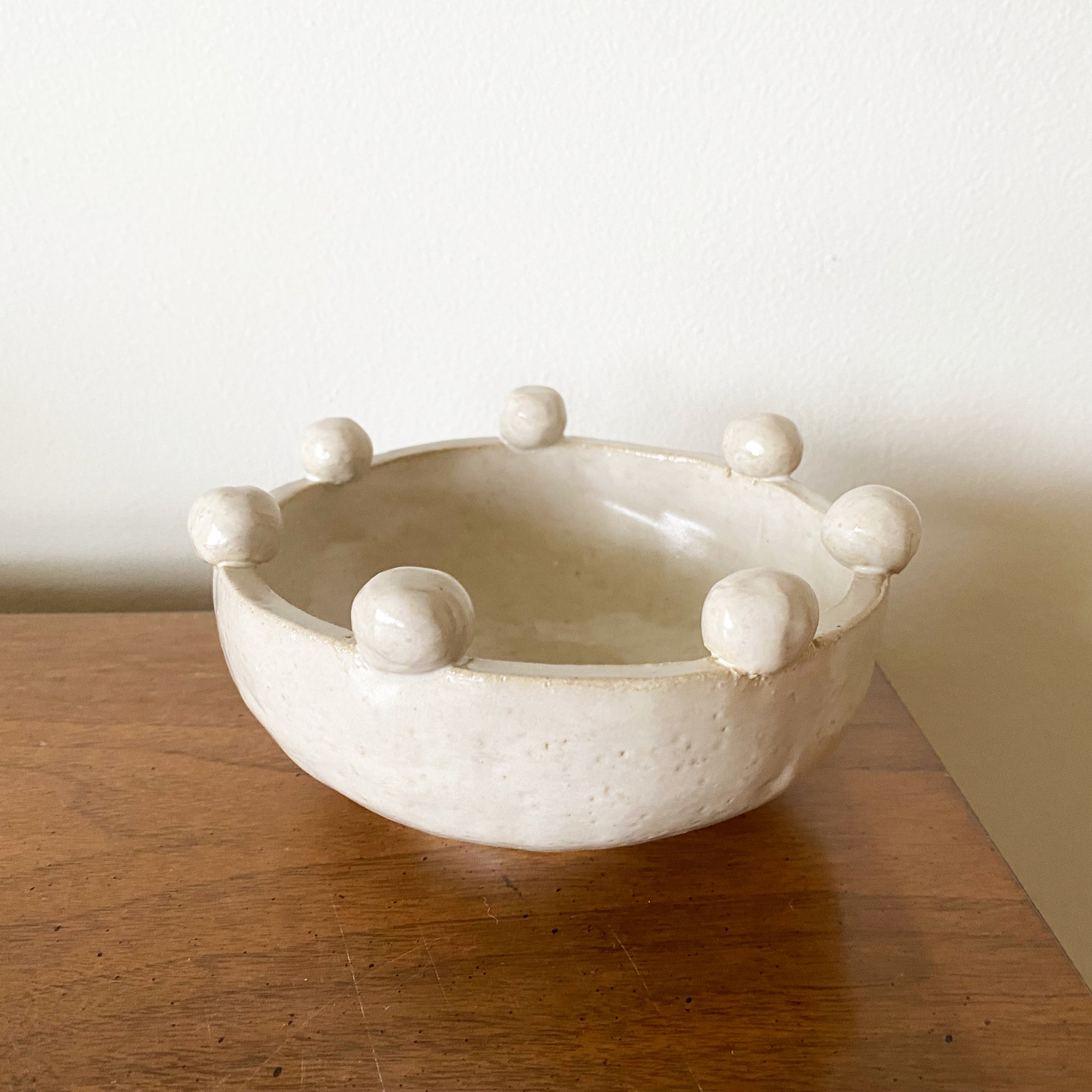 salto-bobbletopbowl-4 Petite Bobble-top Bowl - Image 1