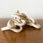 Medium Porcelain Chain - White