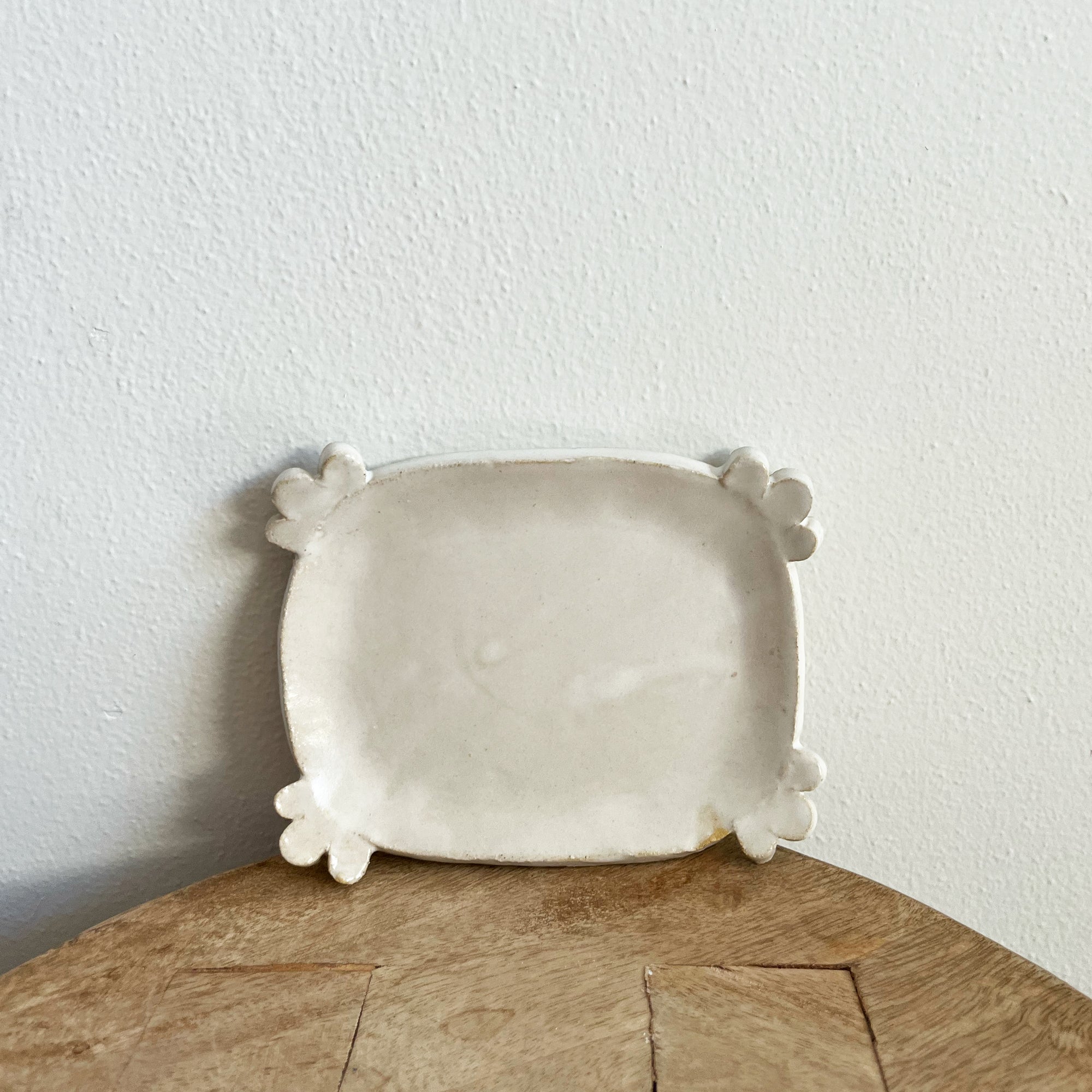 salto-cornerfrillstray1 Corner Fills Tray - Image 1