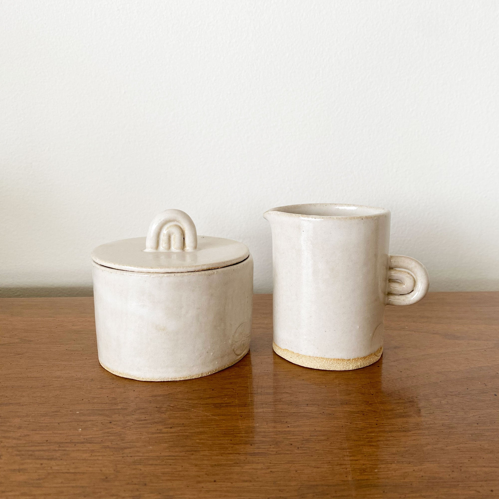 salto-creamersugar Creamer & Sugar Set - White - Image 1