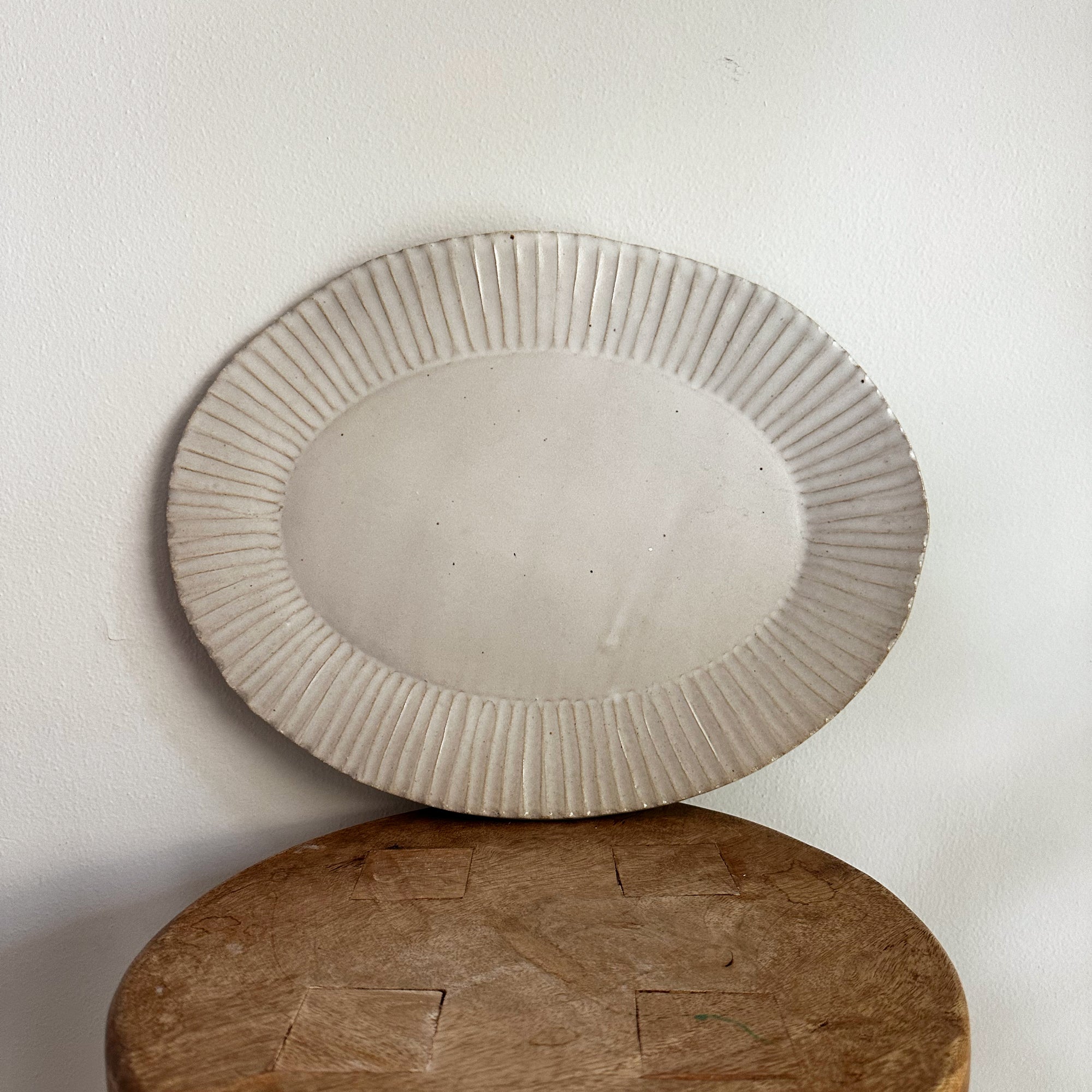 salto-oopsribbedplatter2_47c6a60d-0185-4280-947e-6b315020c964 Oops! Ribbed Edge Platter - Wide - Image 1