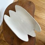 Irregular Spiky Scallop Tray - White