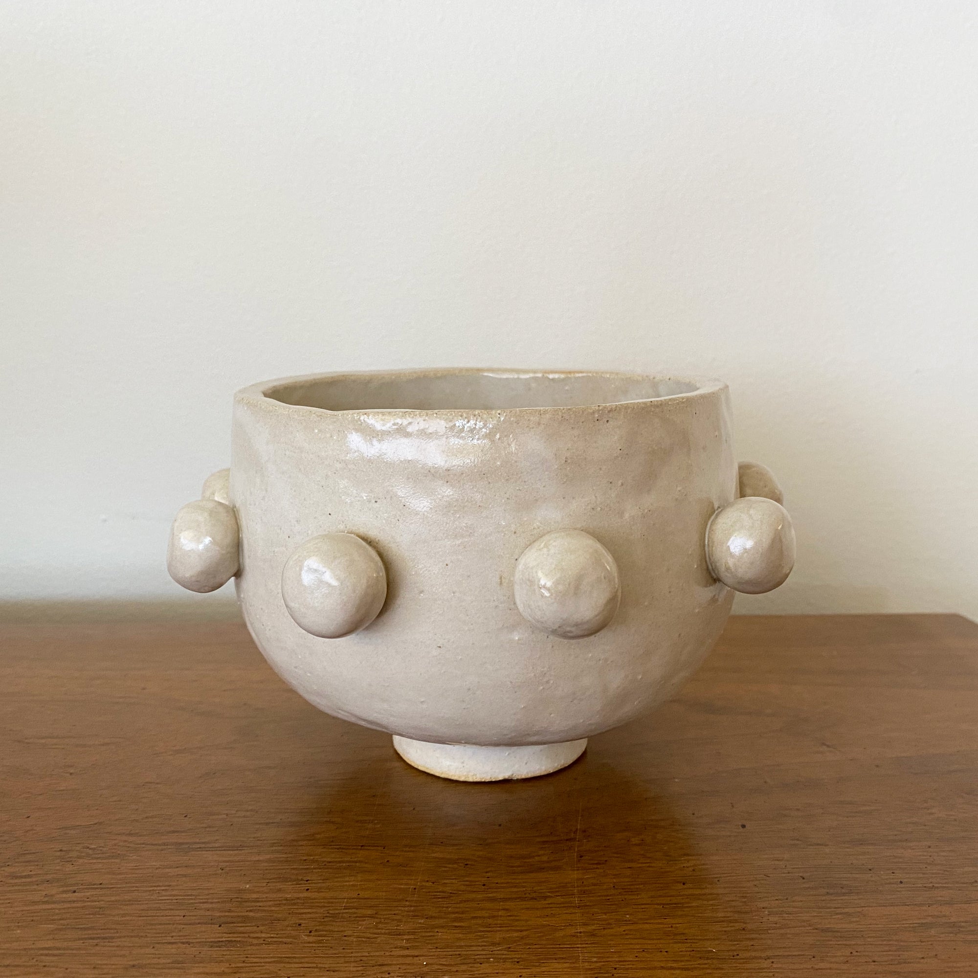 salto-petitebobblebowl-4 Petite Bobble Bowl - White - Image 1