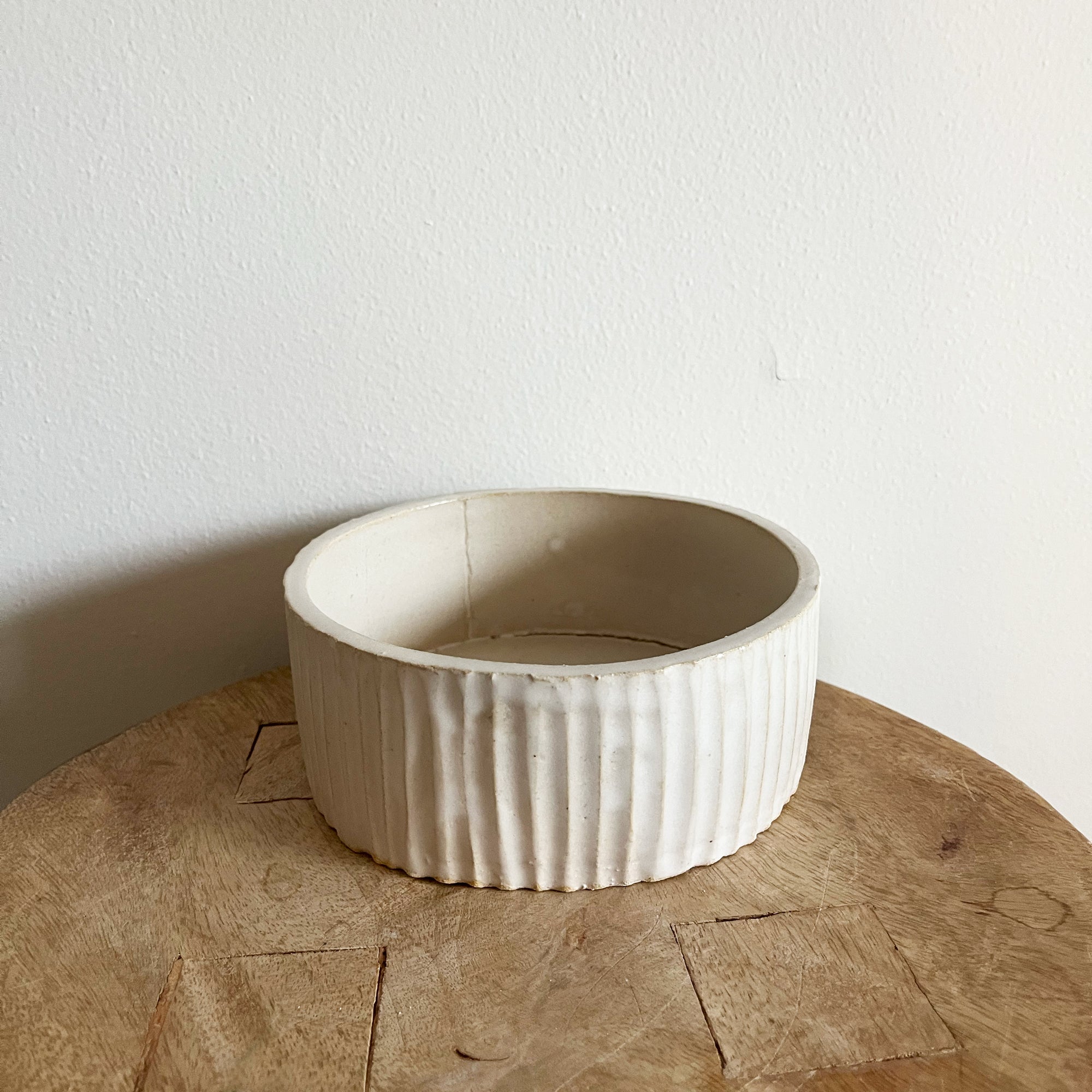 salto-ribbedbowlsmall-3 OOPS! Ribbed Serving Bowl - Small #2 - Image 1
