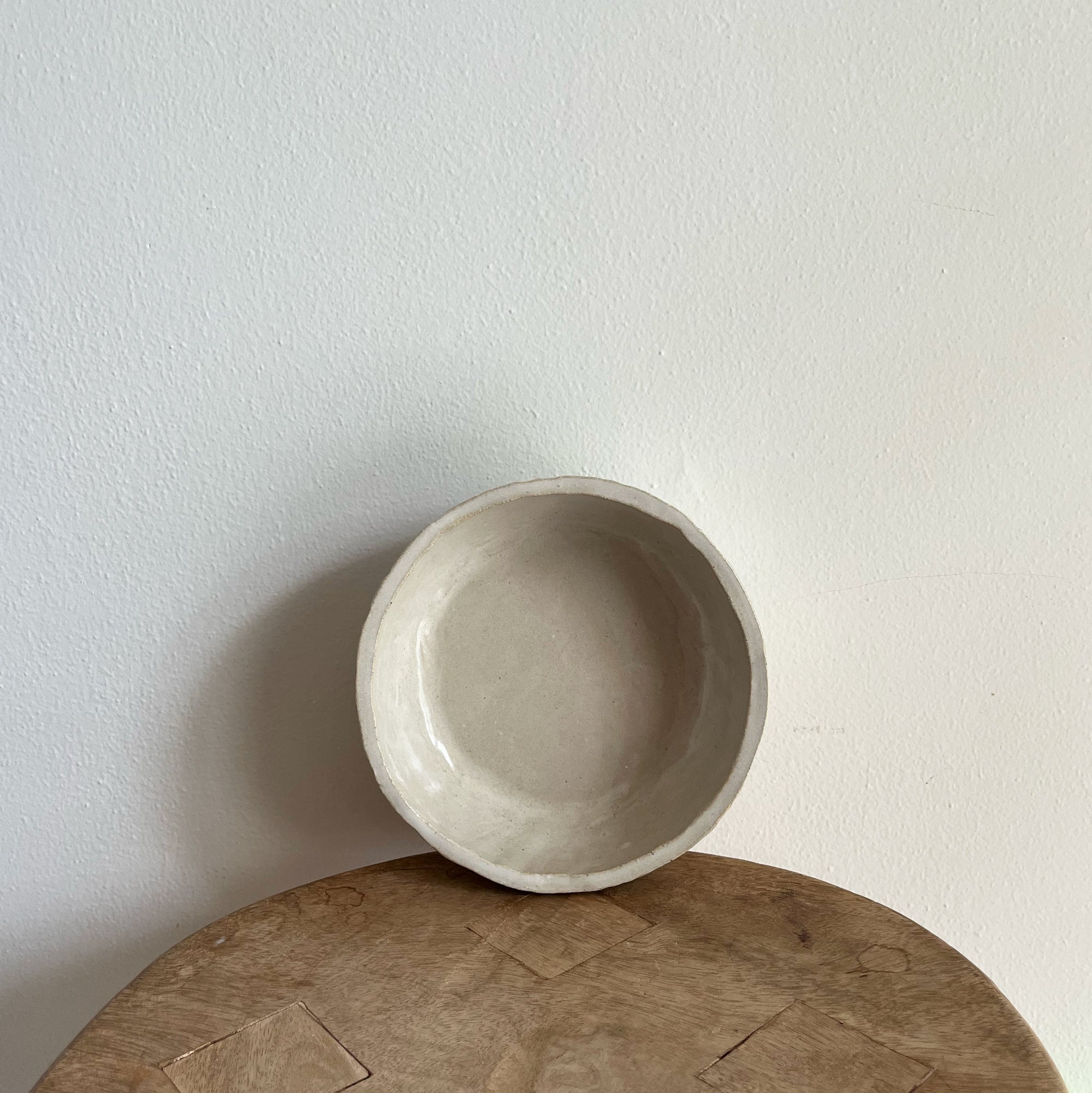salto-ribbedbowlswide4 WHOLESALE Ribbed Serving Bowls - Image 1