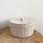 Ribbed Containers - Image 2