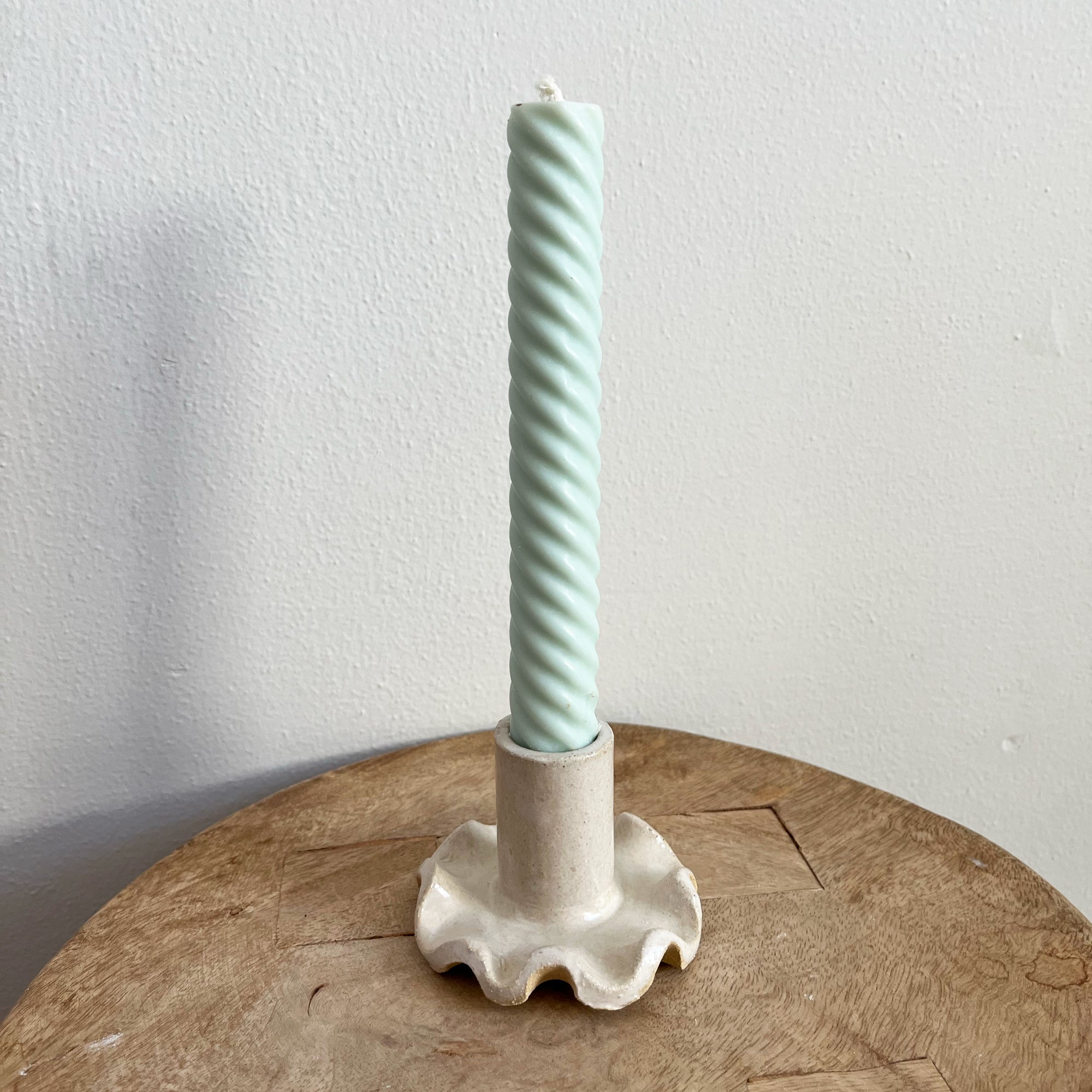 salto-rufflecandle2 WHOLESALE Ruffle Candle Holders - Image 1