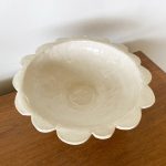 Scalloped Edge Pedestal - White - Image 2