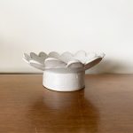 Scalloped Pedestal Plate - Grey