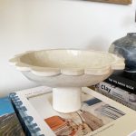 Scalloped Edge Pedestal - White - Image 4