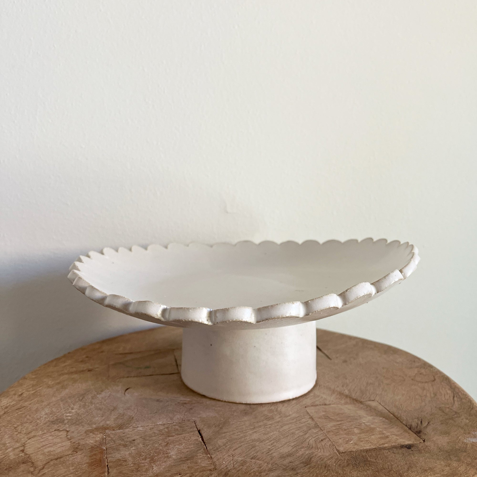 salto-scallopped1-3_c82a6372-71a1-4d50-b047-62b2b861b191 OOPS! Scalloped Pedestal Bowl - Image 1