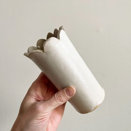 Small Scallop Vase - White