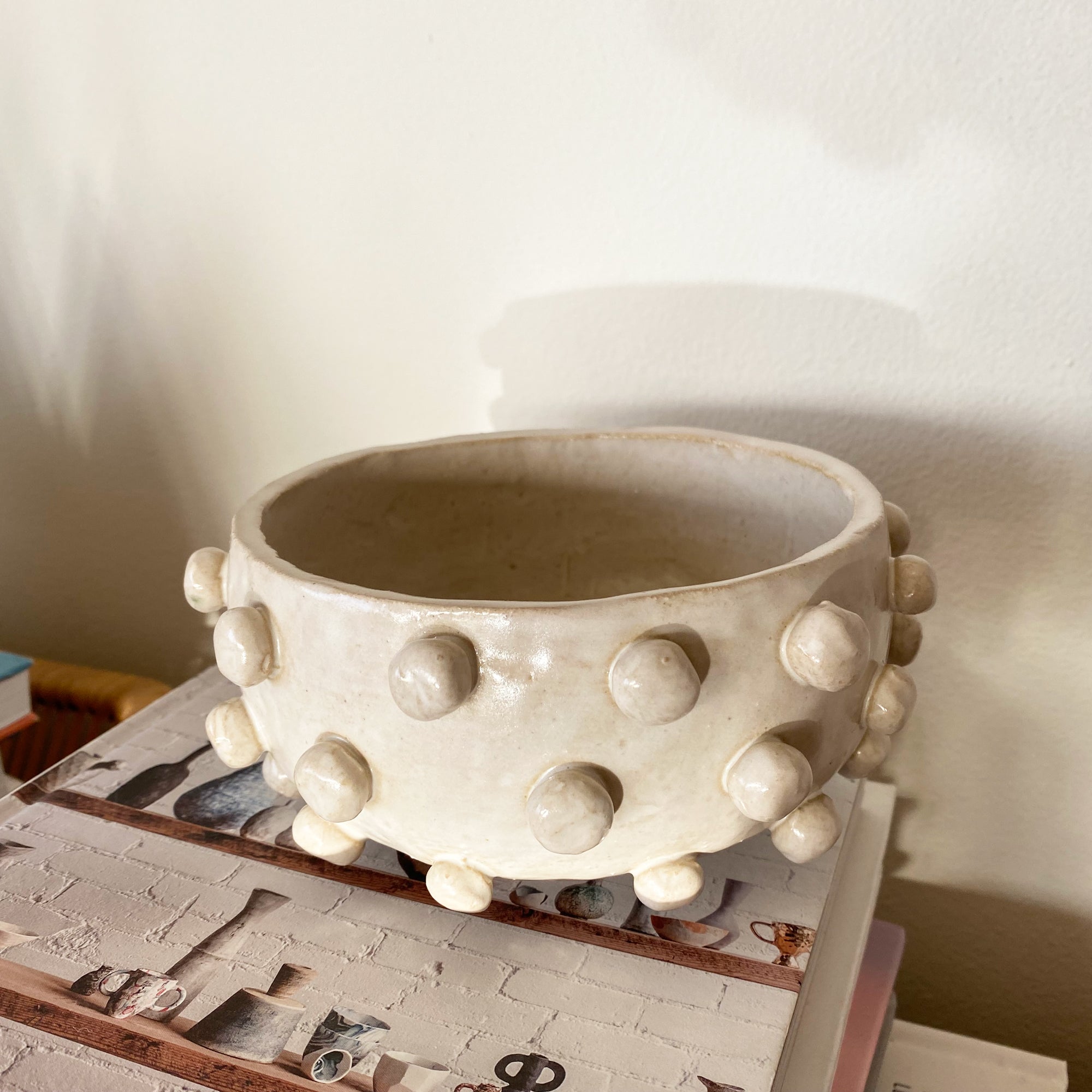 salto-smallbobbles-1 Bobble Texture Bowl - White - Image 1