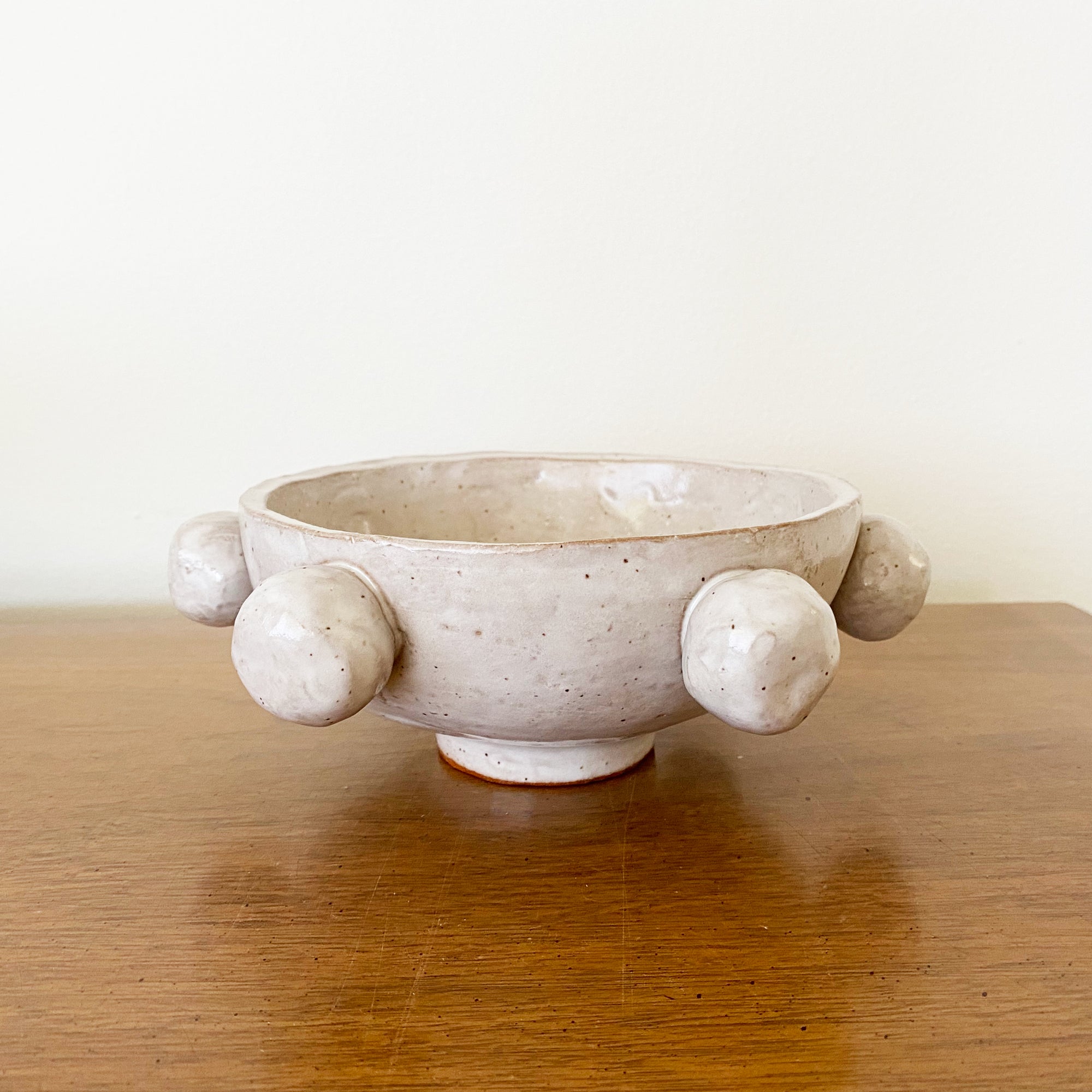 salto-smbobblebowl-freckle4 Bobble Bowl - White Freckle - Image 1