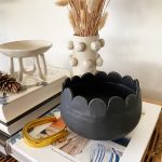 Scallop Bowl - Small Black - Image 4