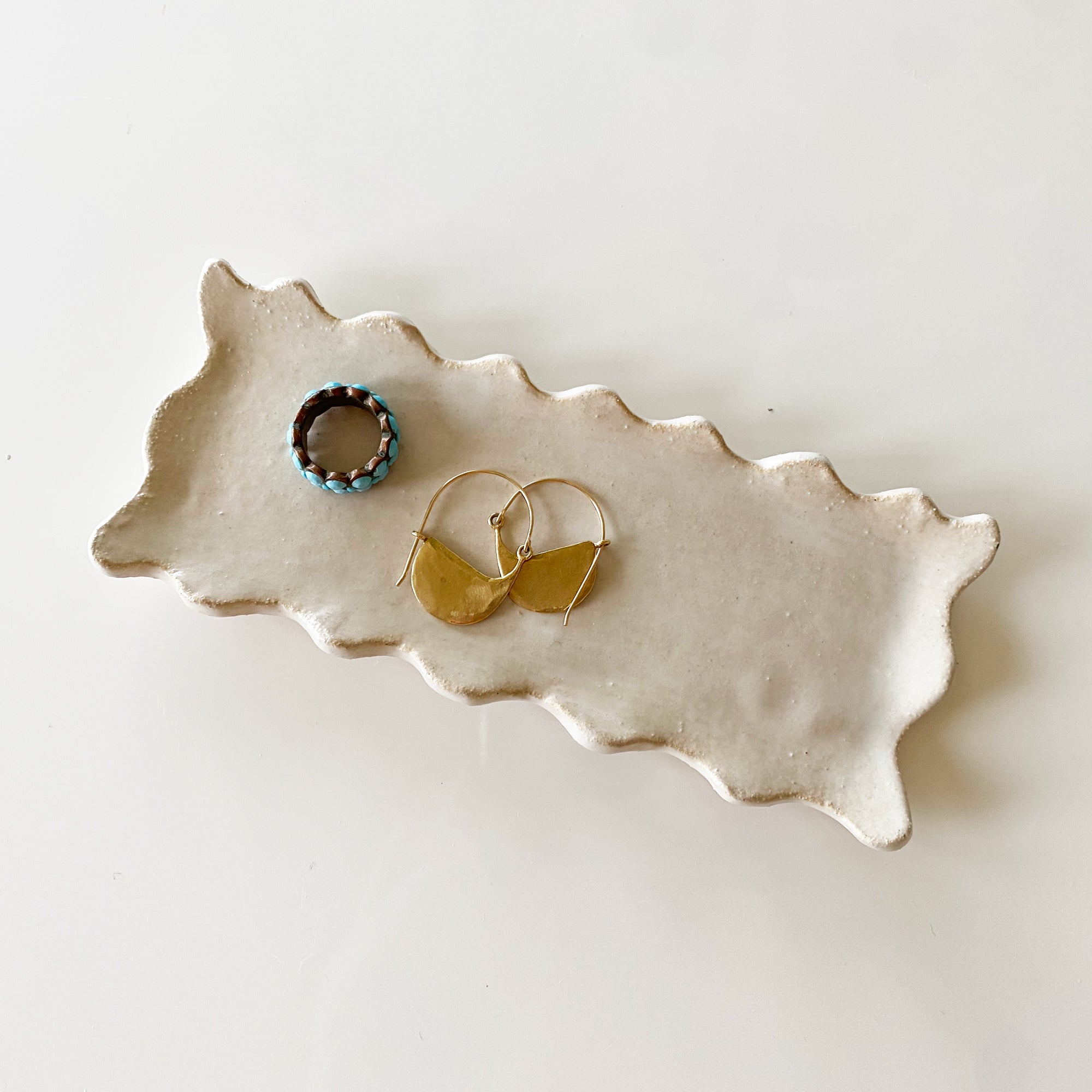salto-tray-wiggles-1 Wiggle Edge Tray - Image 1