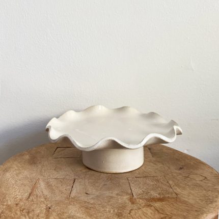 Ruffle Pedestal Plates