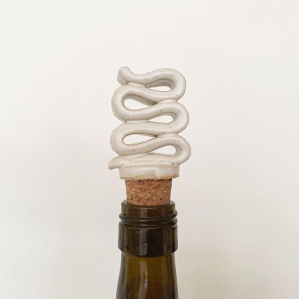 CELINA Ribbon Swirl Wine Topper